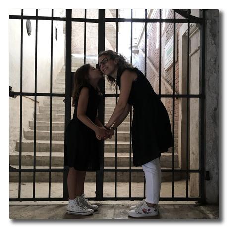 La moda MINI ME e MAXI YOU. Giocare con Gaialuna e con la moda noi