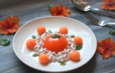 Aspic di melone con chantilly di prosciutto Aspic di melone con chantilly di prosciutto