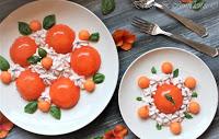 Aspic di melone con chantilly di prosciutto Aspic di melone con chantilly di prosciutto