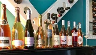 Spumanti, fermi e rifermentati… beviamoci tutto purché sia rosa! Spumanti, fermi e rifermentati… beviamoci tutto purché sia rosa!