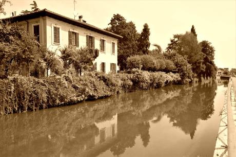 #ROMANTICALOMBARDIA LUNGO LA MARTESANA #ROMANTICALOMBARDIA LUNGO LA MARTESANA