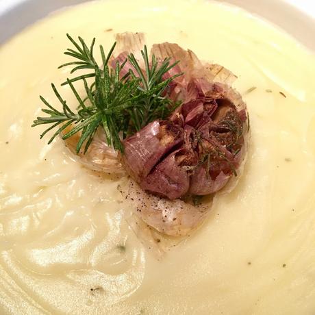 PURE' ALL'AGLIO ARROSTO PURE' ALL'AGLIO ARROSTO