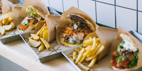 Milano: dove mangiare kebab gourmet e hamburger vegani Milano: dove mangiare kebab gourmet e hamburger vegani