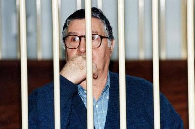 Il tribunale di Bologna ha stabilito che Riina resterà in carcere Il tribunale di Bologna ha stabilito che Riina resterà in carcere