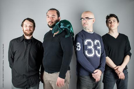Chi va con lo Zoppo... non perde Gabriele Buonasorte, Umbaca-Delfino e Ophir al Roccella Jazz Festival 2017! Chi va con lo Zoppo... non perde Gabriele Buonasorte, Umbaca-Delfino e Ophir al Roccella Jazz Festival 2017!
