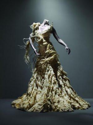 Savage Beauty: Alexander McQueen (e tutti gli altri) al Met