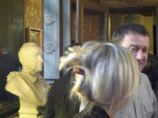 Mai tutto d'un colpo Mai tutto d'un colpo