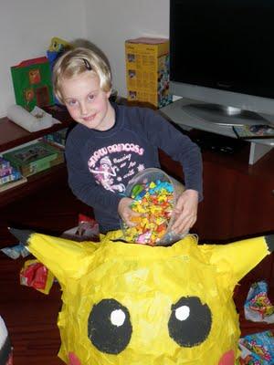 Pokemon-piñatas per il compleanno di Tommy!