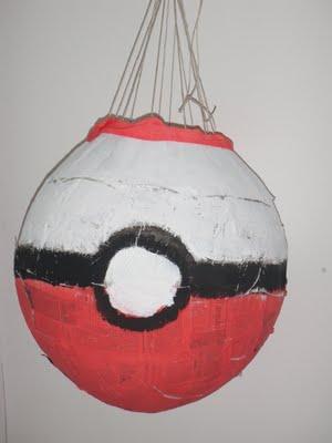 Pokemon-piñatas per il compleanno di Tommy!