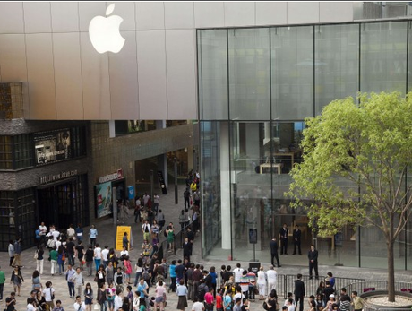 Apple Store a Pechino, rissa per l’iPad 2 “La Repubblica”