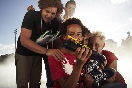 Tenditrendy regala OneMany, la scarpa dal look che vuoi tu Tenditrendy regala OneMany, la scarpa dal look che vuoi tu