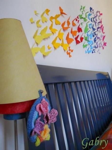 Decorare una parete con le farfalle / Decorating with butterflies