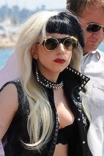 Lady Gaga ha gagato live anche a Cannes