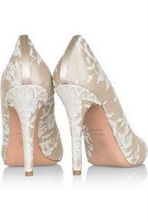 ACCESSORI// Alexander McQueen bride shoes