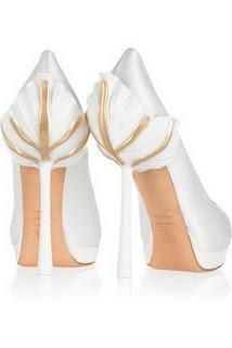 ACCESSORI// Alexander McQueen bride shoes