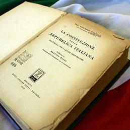costituzione-repubblica-italiana-fotogramma--258x258