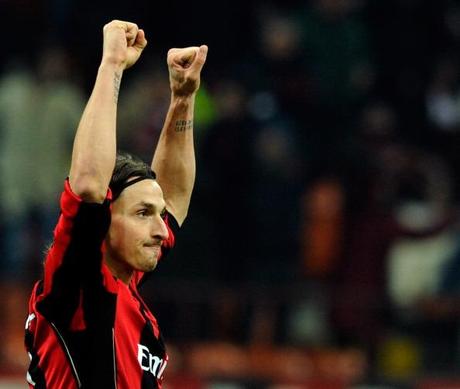 Paura per il Milan. Ibrahimovic fa incidente Paura per il Milan. Ibrahimovic fa incidente
