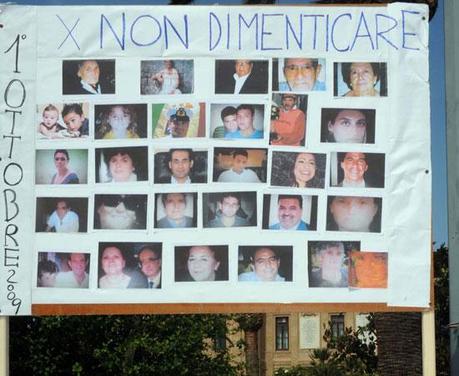 FOTO DEL GIORNO 15 MAGGIO 2011 : PROTESTA SICILIANA AL GIRO D'ITALIA