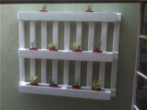 Pallet n.2: Trasformare un pallet in un portavasi/ How to turn a pallet into a pot-stand