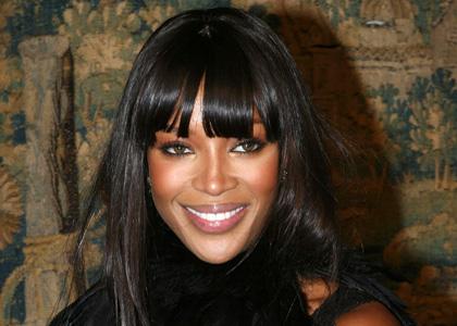 A Cannes, Naomi Campbell per il Giappone. A Cannes, Naomi Campbell per il Giappone.