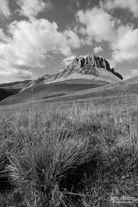 Convertire le foto di paesaggio in bianco e nero