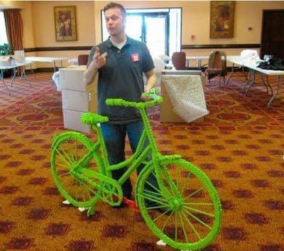FOTO DEL GIORNO 17 MAGGIO 2011 : UNA BICICLETTA REALIZZATA CON I LEGO FOTO DEL GIORNO 17 MAGGIO 2011 : UNA BICICLETTA REALIZZATA CON I LEGO