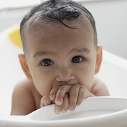 La Crosta Lattea nei neonati: come curarla?