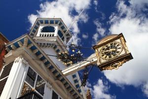 Guildford Town Clock TGS Estate 2011: è l’ora di Guildford!