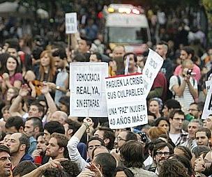 Rivolta dei giovani spagnoli: Noi la crisi non la paghiamo