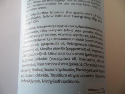 Liz Earle Energising Body Scrub REVIEW + PICS Liz Earle Energising Body Scrub REVIEW + PICS