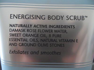 Liz Earle Energising Body Scrub REVIEW + PICS Liz Earle Energising Body Scrub REVIEW + PICS