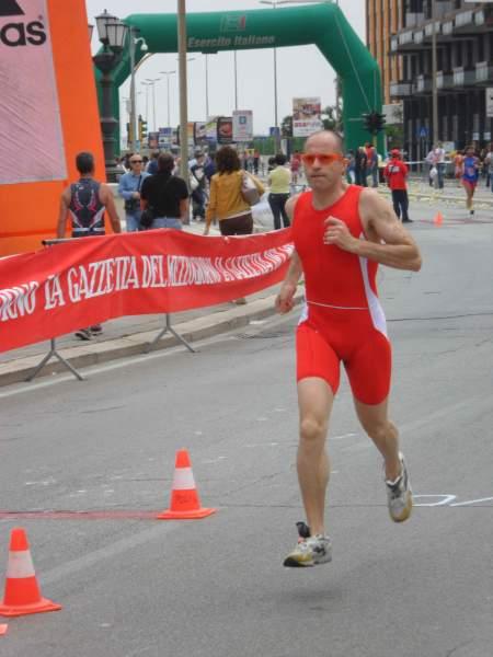 Circolo Canottieri Napoli al Triathlon di Bari