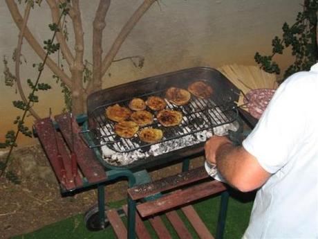 Benvenuta estate: barbecue in giardino, cena con Daniela e Rosalba