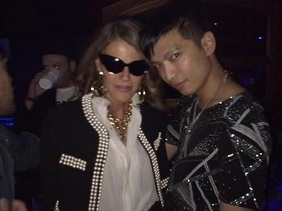 Paolo, Anna e Bryanboy al Moschino Party by Plastic Paolo, Anna e Bryanboy al Moschino Party by Plastic