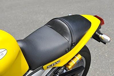 Yamaha SRX 600 Special Yamaha SRX 600 Special
