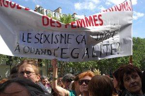 247723_201985773180150_149218445123550_577649_1614044_n AFFARE DSK e la deriva sessista: le francesi manifestano !