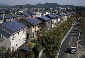 Il Giappone rilancia l’energia solare