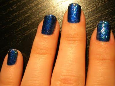 Rubrica Nail Art - N°2 - Blue Green Glitter Cangianti