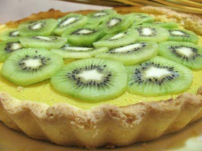 L'ESTATE SI SPECCHIA NELLO STAGNO DI NARCISO - TORTA DI KIWI ALLA CREMA - CREAMY KIWI FRUIT CAKE