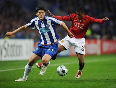 Calciomercato Lazio: scelto Sapunaru per sostituire Lichtsteiner Calciomercato Lazio: scelto Sapunaru per sostituire Lichtsteiner