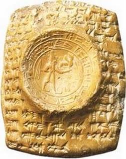 Il codice di scrittura di Ugarit: anche (e soprattutto) calendario. Lo confermano i cunei di Tzricotu