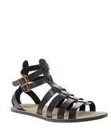 I sandali alla “gladiatore”…per un’estate tutta da camminare!