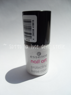 Review - Essence: Nail art protecting base coat