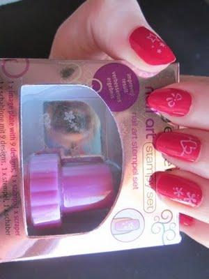 Essence: Nail Art Stampy Set