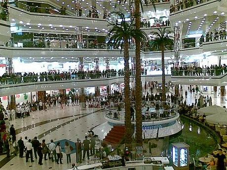 3258444502_851d5639b3 SIGNORA ANTONELLA… MA E’ VERO CHE TRASLOCATE.. ?