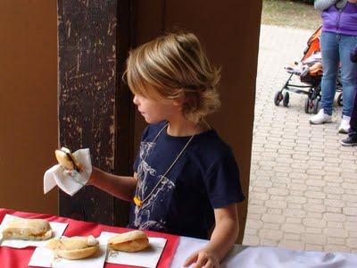ULTIMO GIORNO DI SCUOLA ovvero LO SO LEGGERE DA SOLO! ULTIMO GIORNO DI SCUOLA ovvero LO SO LEGGERE DA SOLO!
