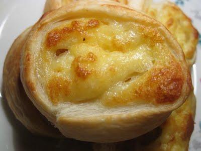 Siiiiiiii anche alle girelle al formaggio!!!!!! Siiiiiiii anche alle girelle al formaggio!!!!!!