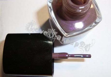 Paradoxal di Chanel?! No...Love, Peace and Purple di Essence! Paradoxal di Chanel?! No...Love, Peace and Purple di Essence!