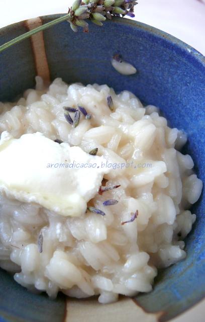 Risotto al Caprino fresco e fiori di Lavanda Risotto al Caprino fresco e fiori di Lavanda
