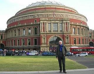 Eric Clapton and Steve Winwood at Royal Albert Hall 29 maggio 2011